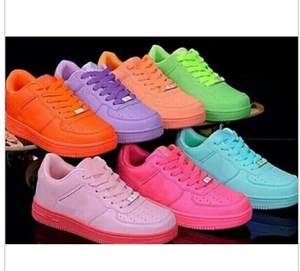 DEPORTE_OUTLET's tweet image. Air Force de colores 35€