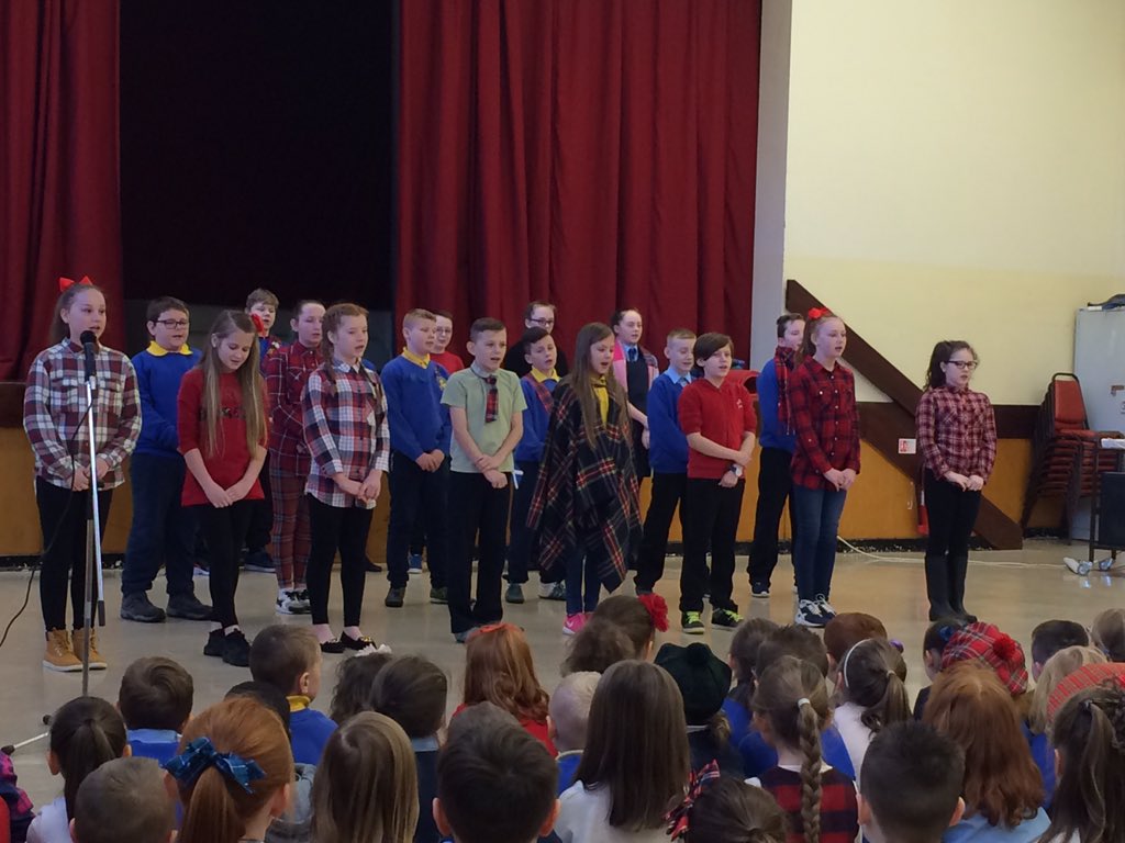 sandaig_ps's tweet photo. What an amazing Robert Burns assembly today by primary 7!#toamouse#toalouse https://t.co/FiOu03ohAv