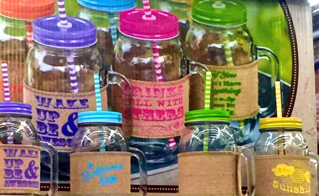ballmasonjarsmx's tweet photo. Buenos días ☀️ #DrinkingJars 24oz (709ml) con popote y asa, haz tu pedido! https://t.co/XUzkDzsqe4