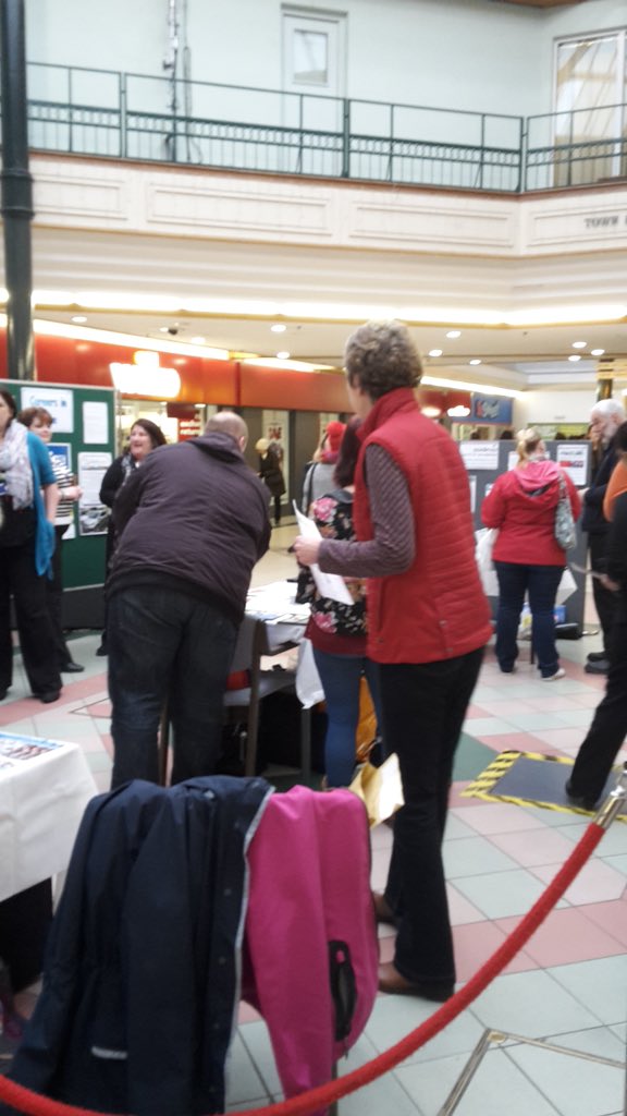 PhoenixLCG's tweet image. Fancy a new career? Want to work with Young People? Come down to Barnstaple Green Lanes at find out more #plcl