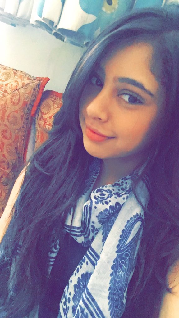 niti_taylor's tweet image. Best friends day out ! Out and about
