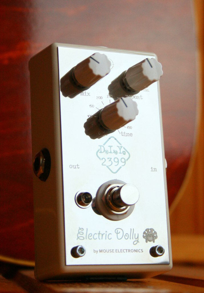 mouselectronics's tweet photo. Electric Dolly D.L.Y.2399 by Mouse Electronics
#effectsbay #effectsdatabase #pedaloftheday https://t.co/mScjt5NR4b