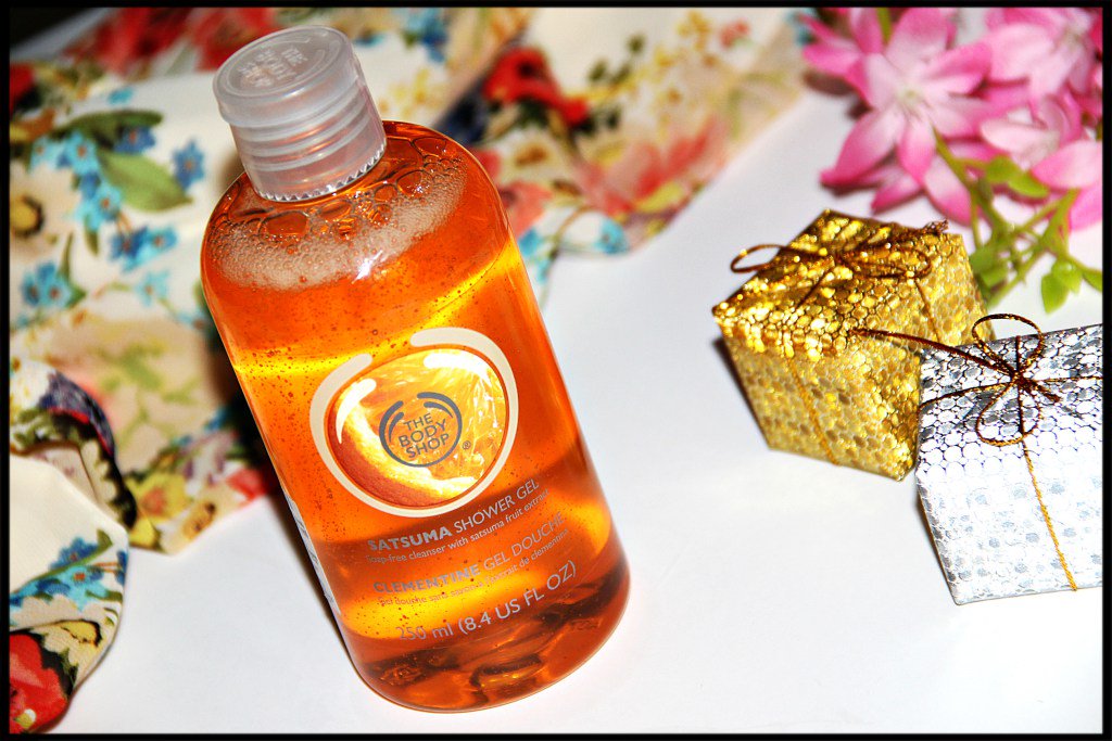 The Body Shop Satsuma Shower Gel and Cream Review silkyresh1984.wordpress.com/2016/01/29/the…
