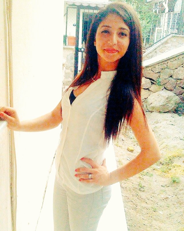 esra_tazefidan's tweet photo. #tbf2015 https://t.co/M34WBPvht4