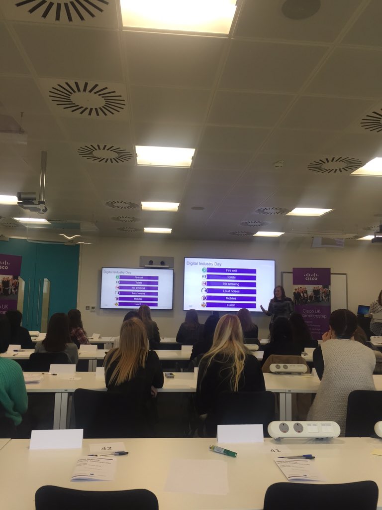 Cappfinity's tweet photo. Great to see all the aspiring female Apprentices @CiscoApprentice #insidecisco day today! https://t.co/3YWE3d8yXM