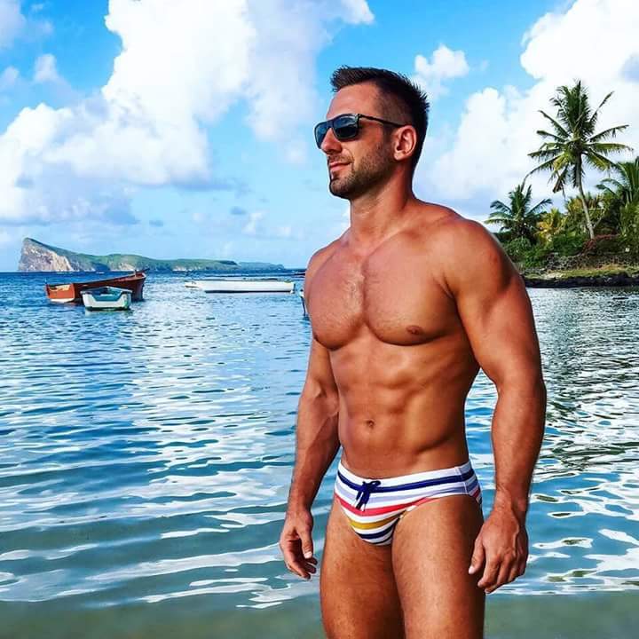 inkhame's tweet photo. Un 10! #bulto #bulge #underwear https://t.co/lCGC9RfqPT