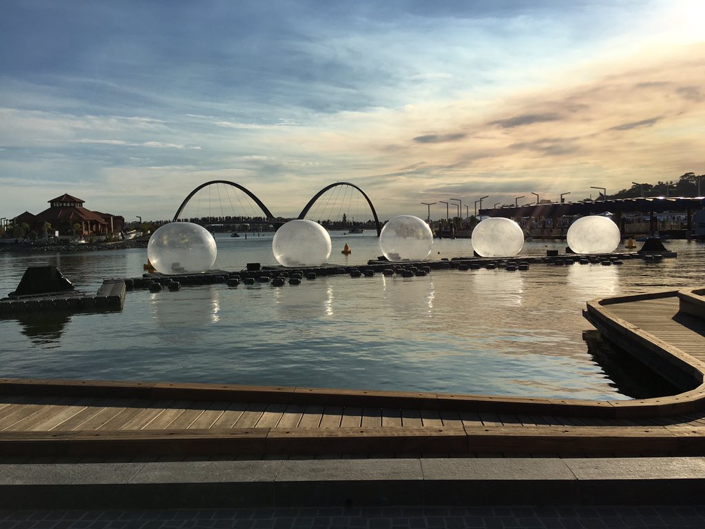 mrstweetperth's tweet photo. #ElizabethQuay shots https://t.co/2ARSbNUlgc