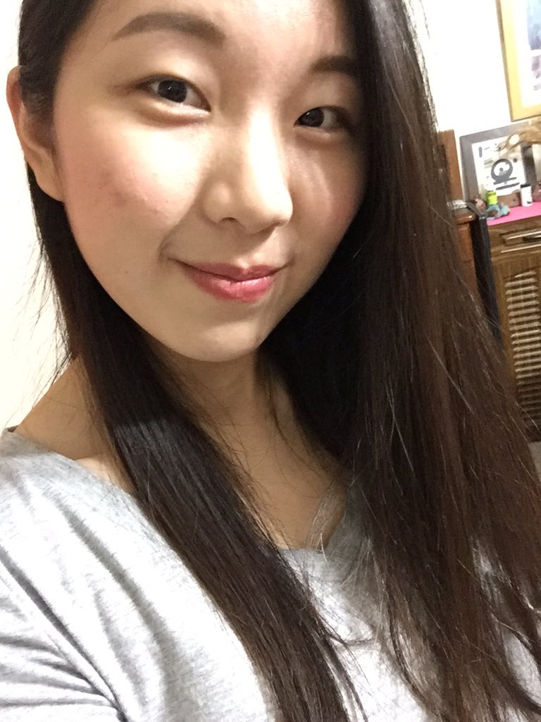 a051004's tweet photo. 前男友曬恩愛沒有什麼錯，兩年五個月的時間有新的女朋友根本很正常，只是一直看到就覺得心裡很不舒服只好取消追蹤加封鎖

到死都不會祝你幸福
如果問你有什麼對不起我的地方，我真的不知道但我辦不到祝福你

生活沒有你的消息，笑容才會更真實 https://t.co/7jGe6WEg46