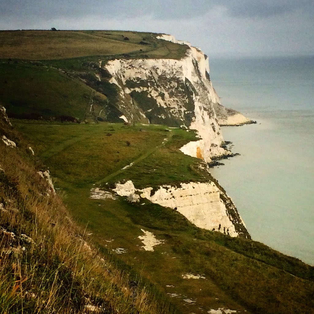 unicorn_pretzel's tweet photo. @Crooked_Flight @corinnevail went to #doverwhitecliffs a few months ago, I plan to see them from France next! https://t.co/5Bd34TuZuO