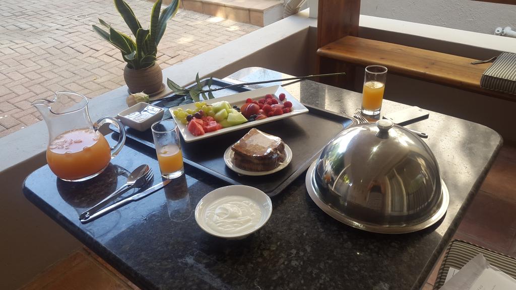 As jy n goeie gastehuis in Pretoria soek is 137 Murray straat die plek om te bly.Fantasties.x