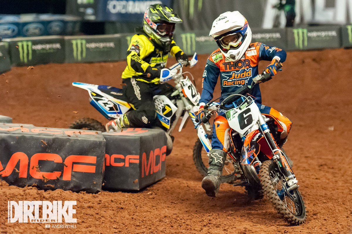 dbrmagazine's tweet image. Preview: A quick look ahead to this weekend's @ArenacrossUK rounds in Newcastle... 

dirtbikerider.com/news/motocross…

#AXUK