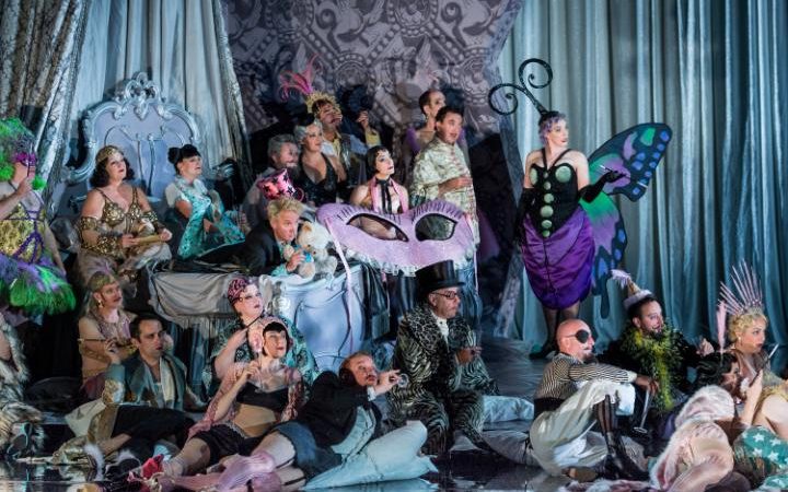 DanielCobbLDN's tweet image. Fantastic write up in @Telegraph ft. @OperaDanube whose 1st performance of Orpheus in the Underworld is tonight!