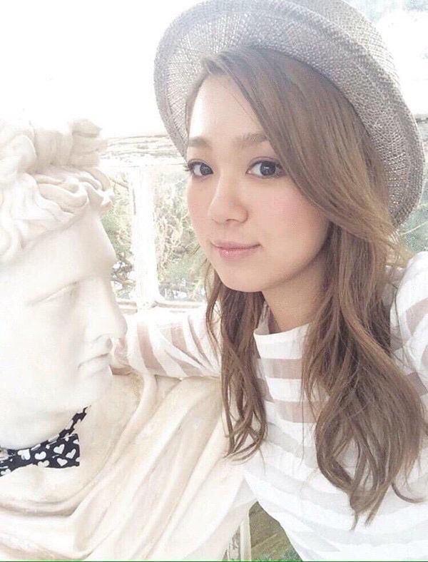 TOMO35796826's tweet photo. 誕生日までに318RT目指したいので協力お願いします‼︎👏
部活が忙しいためにLIVEに行った事ないです…＞_＜
出来る事をやりたいと思いました‼︎
 #西野カナ好きな人RT 
#RTした人全員フォローする 
#めざせ318RT https://t.co/2tGMQujC0w