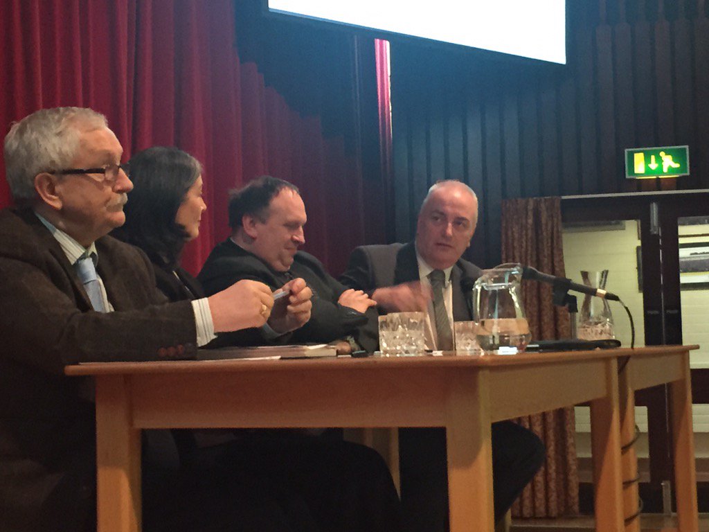 cyclingsuitsni's tweet photo. #nialetstalk  72% say the current arrangement is not working https://t.co/57af8Z8Ep9