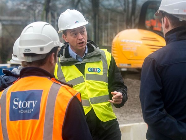CITB_UK's tweet photo. .@timfarron pledges support for construction apprenticeships - https://t.co/SJnMebE4fS https://t.co/rPlHWxHUTb