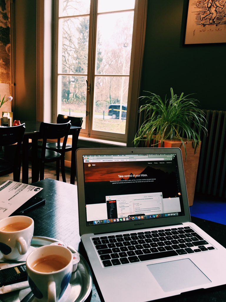 #inbetweenthingstodo bouwhendrickxcommunications.com