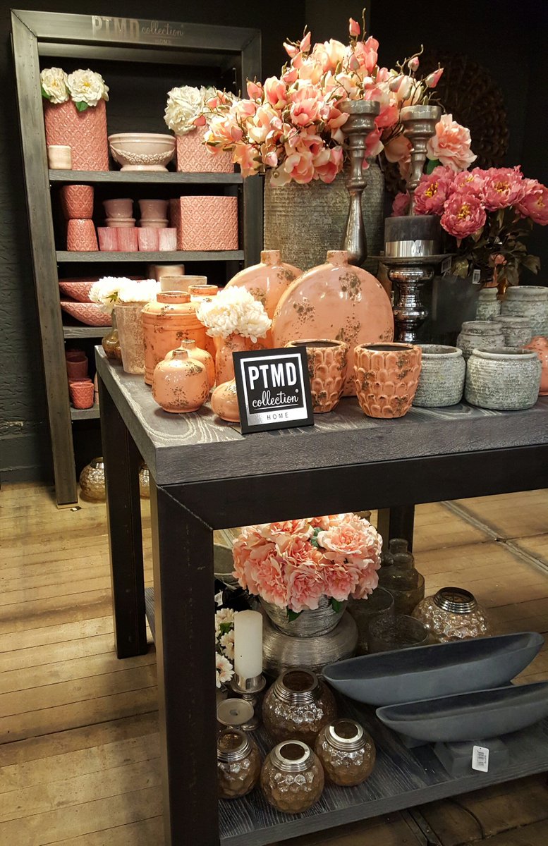 PTMD collection:
Mooie woonaccessoires in diverse kleuren om uw huis gezellig op te fleuren :)