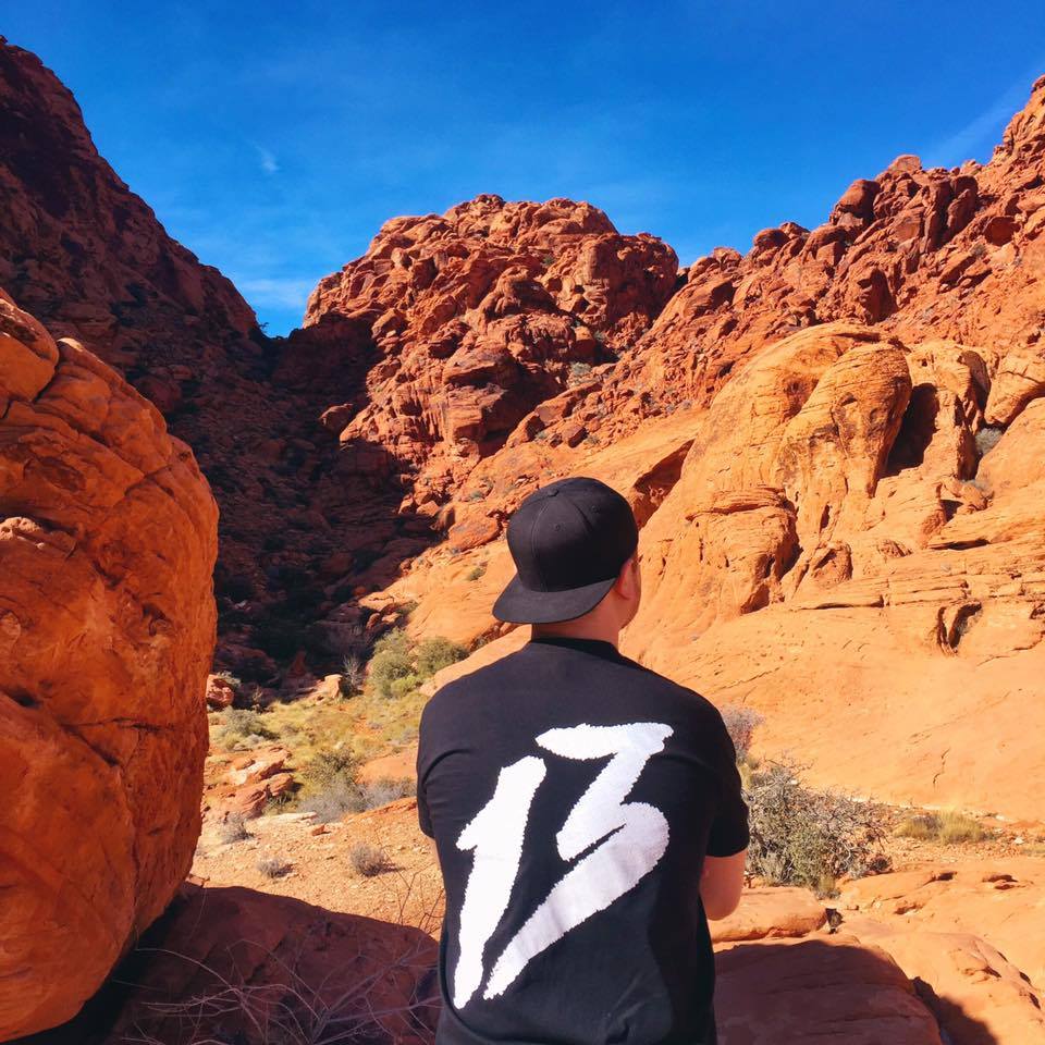 Noise_Events's tweet photo. I love the T -shirt @BorgeousMusic . Black is my favorite color 💜❤️ https://t.co/8zwHR4wjHe