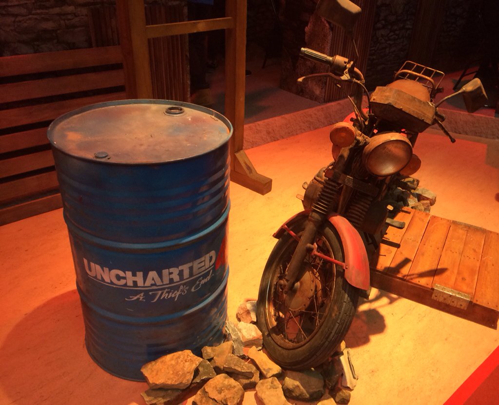 Maxchen1430's tweet photo. @Naughty_Dog @Neil_Druckmann just played ur #Uncharted4 demo at #TpGS #PS #IAmAPlayer
Really looking forward to it. https://t.co/XvTB6wNuUp