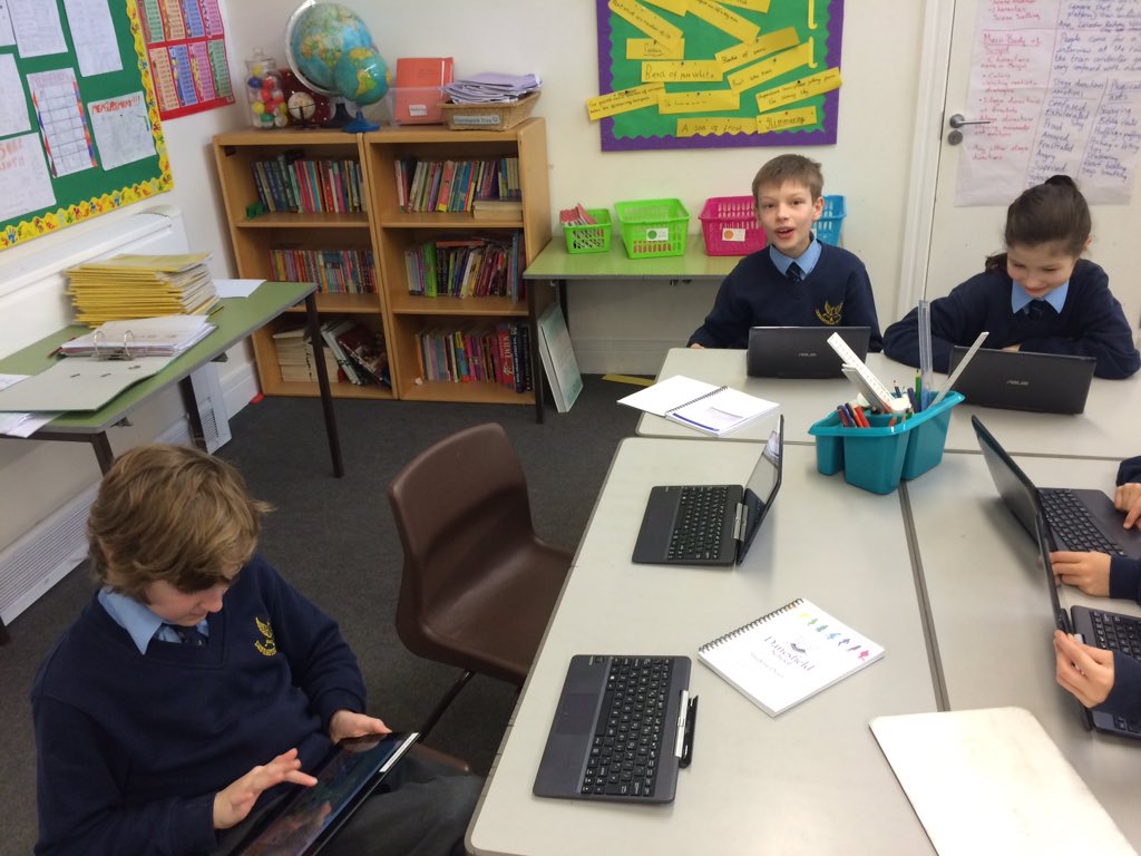 Year 5 busy making QR code book reviews and using <a href="/Spellodrome/">Spellodrome</a> during Guided Reading today.