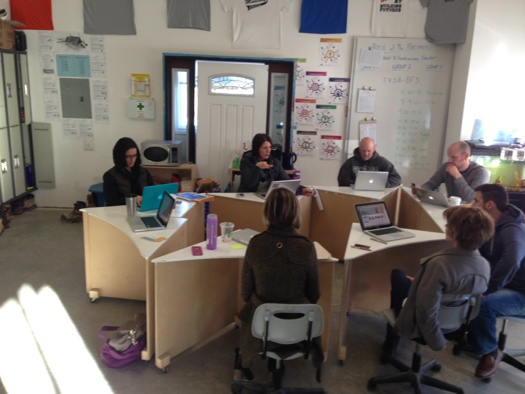 edcamprvs's tweet photo. Thanks @buildfutures1 for hosting us. Love the space to collaborate and plan in. #differentlearningenvironment https://t.co/R618sxzeRQ