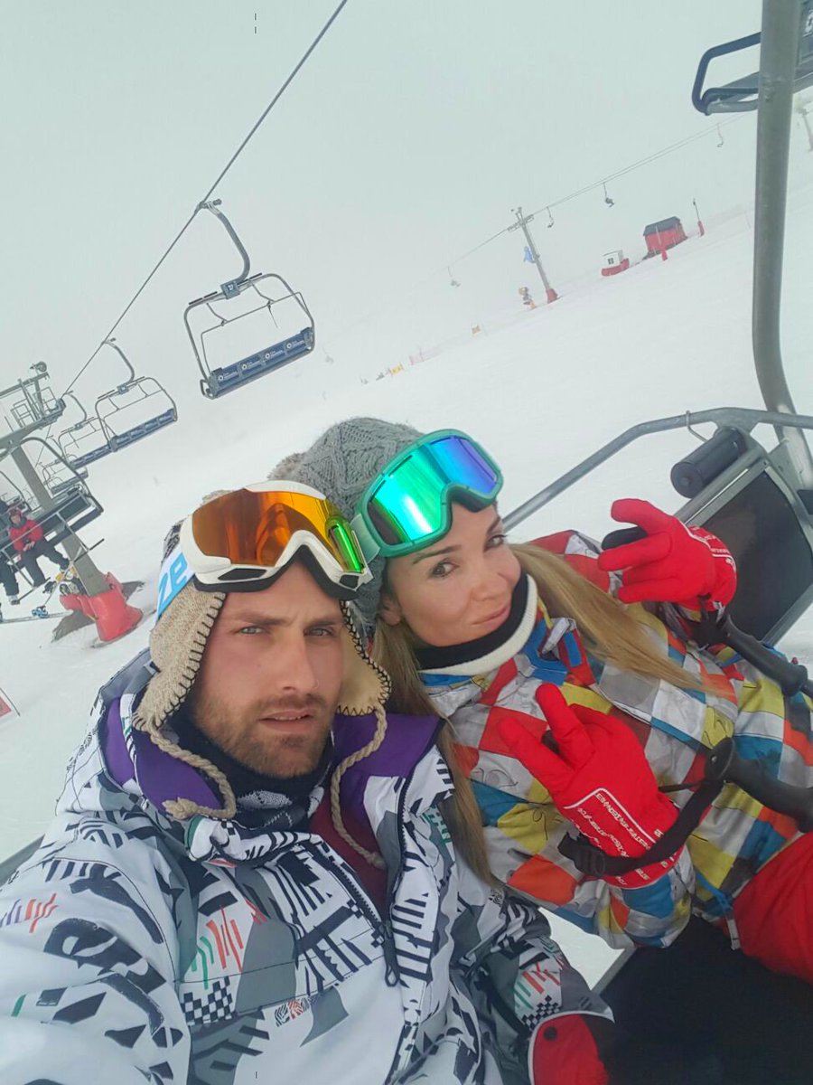 puryy_'s tweet photo. Estrenando Twitter!!! Sierra Nevada😉 https://t.co/ymZM6cJM59