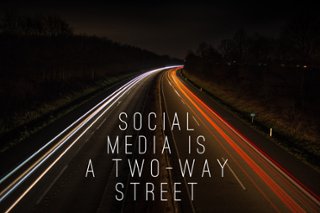 DKoderMarketing's tweet photo. Unlike traditional forms of marketing... #drivecustomers #socialmedia https://t.co/fqJkpX6hgJ