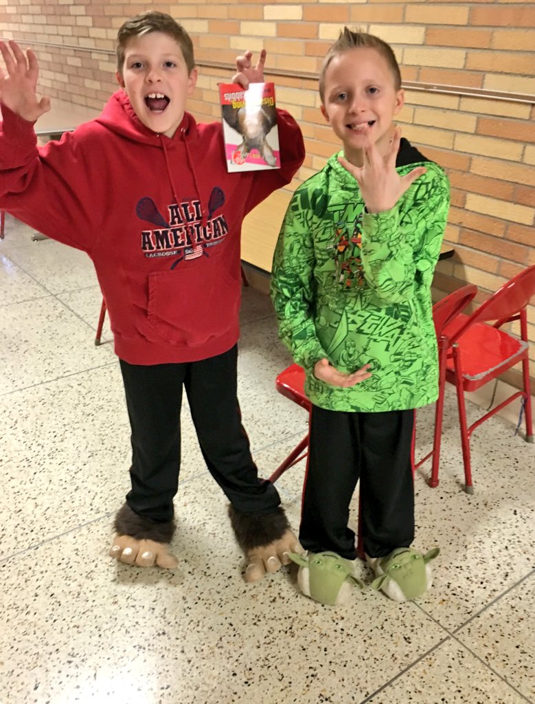 MorrishDragons's tweet photo. Pajama day for 3rd graders today & end of 1st semester! #lookatthoseslippers @swartz_creek https://t.co/bdY55dmrR6