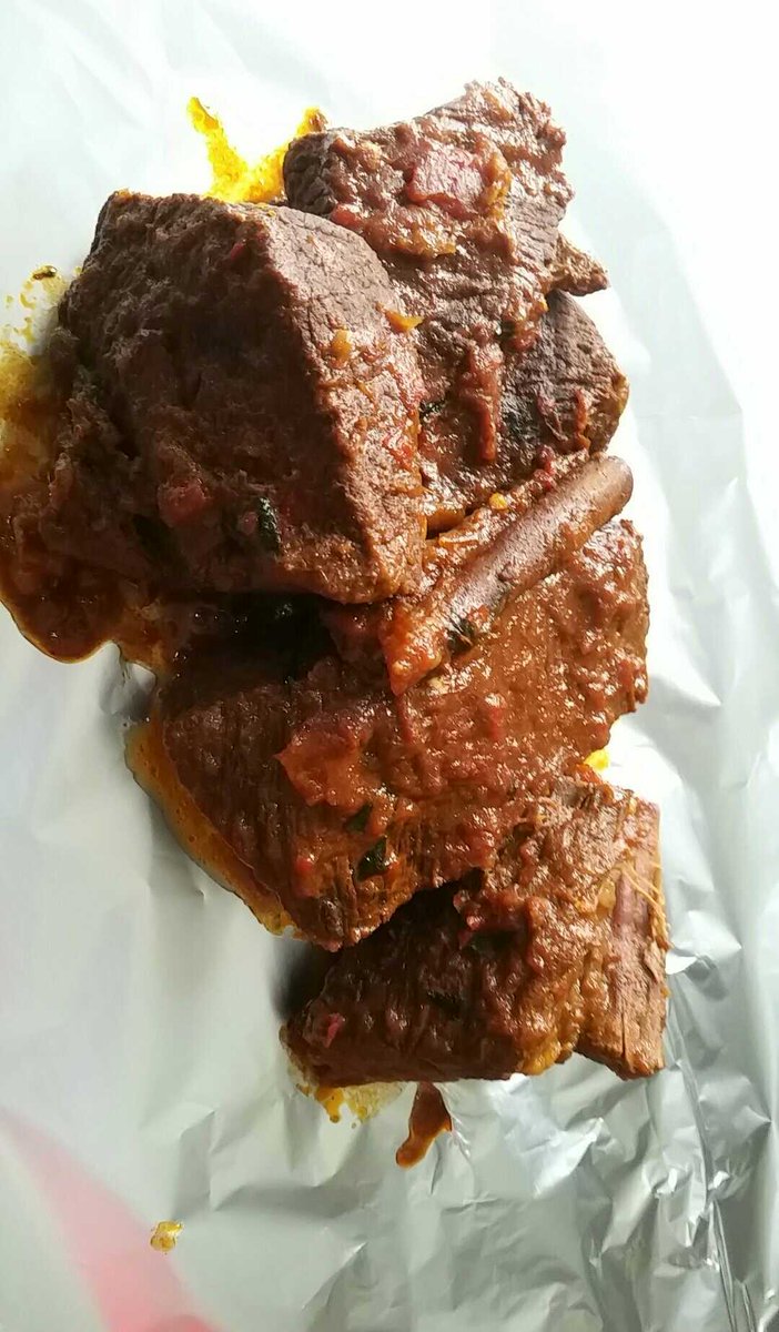 paccrash's tweet photo. My #CartersKitchen Slow Cooked #BeefBrisket Secret curry sauce #Boom @deliciousmag @PittCueCo @BBQ @RoastRestaurant https://t.co/cYg5wVHr95