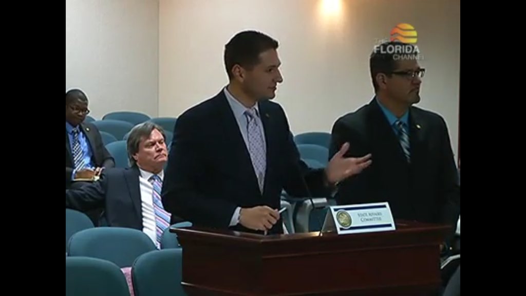 DannyBurgessFL's tweet image. Week 3: HB 585 passed House 119-0 &amp;amp; HB 505, 717, &amp;amp; 847 passed out of their committees. #sayfie #Pasco #2016Session