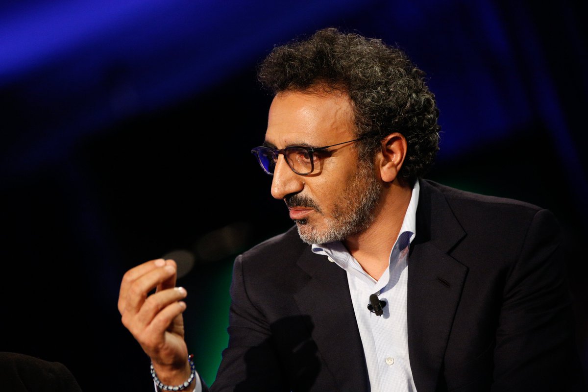 Richard Branson tweet media