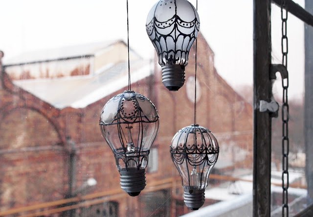 #DIY Pintar #bombillas fundidas como globos aerostáticos bit.ly/1OJ5g3Y