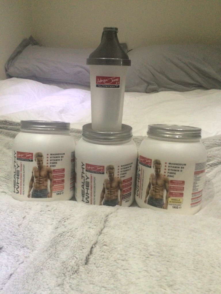 ClassASean's tweet image. Time to try out the new @ADRlANJAMES healthy whey Protien, can&apos;t wait to see some gains 💪🏼💪🏼