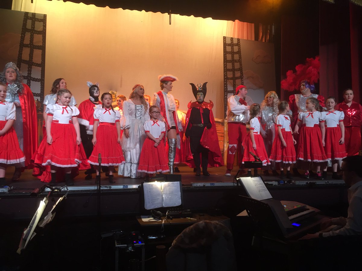 WilstonTC's tweet photo. Some of our costumes in action last night at the amazing opening performance of Dick Whittington @TheWelfare1 https://t.co/Dgidx2ei0b