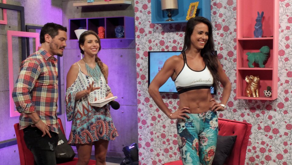 MagazineZL's tweet photo. La ropa deportiva se toma #MagazineZL junto a @BlacktagChile ¿Qué te parece la moda fitness? https://t.co/JqnOnmE9Xj