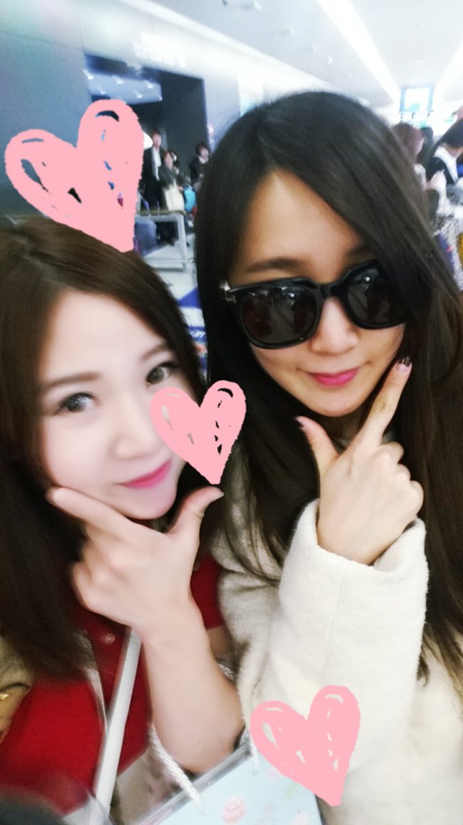 BangMiku's tweet photo. バクステで書いて貰ったサイン❤
イルボンチョアになりたいです
って言ったら
いいよって言ってくれました
自己満だけど幸せ(;_;)💕
似てないけど~！
でも イルボンチョア❤ https://t.co/E60w2sK1eY