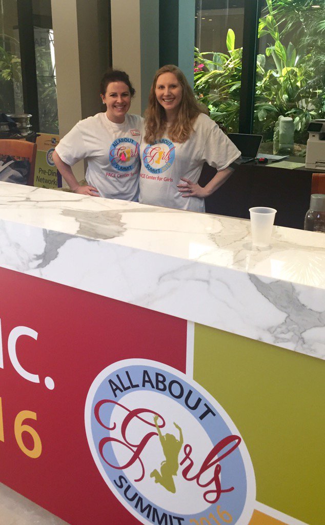 PaceCenter's tweet photo. Thank you to the lovely ladies of the @JLGOrlando for volunteering all three days of the All About Girls Summit https://t.co/tjkMwzKmDK