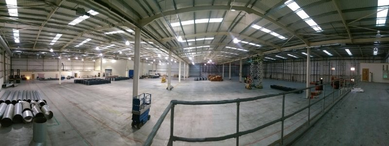 ACooleElec's tweet photo. New Project for 2016 – Warehouse Lighting Week 1– An empty space to work with -Removed all old high bay lighting https://t.co/JYwtep7ECP