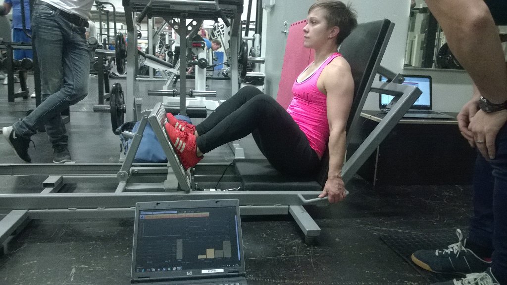 Varala_TestLab's tweet photo. MonitoringTraining @JenniPuputti @Ergotest #MuscleLab #HURLabs @KnowYourMuscles @PolarGlobal @uniofjyvaskyla #varala https://t.co/6WFazNJjJ6