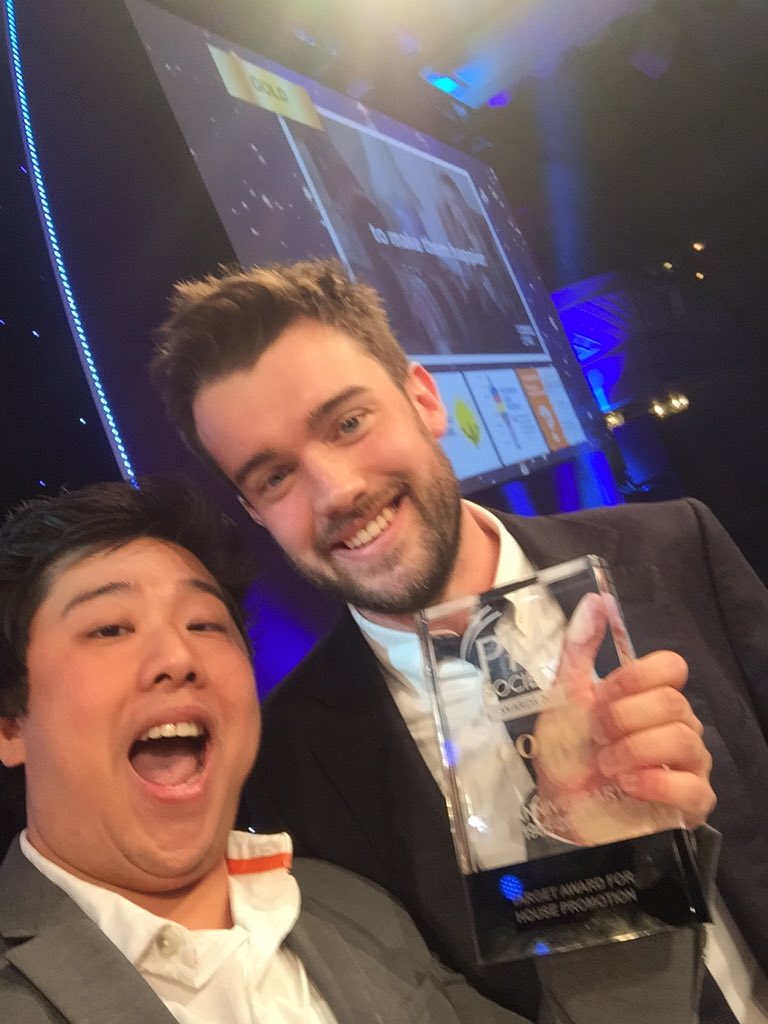 sam_luk's tweet image. @HAVASLYNXEU &amp;amp; @scriptedsky we did it!! #gold smiles that saved lives!!! #selfie @jackwhitehall #pmawards #LYNXLife