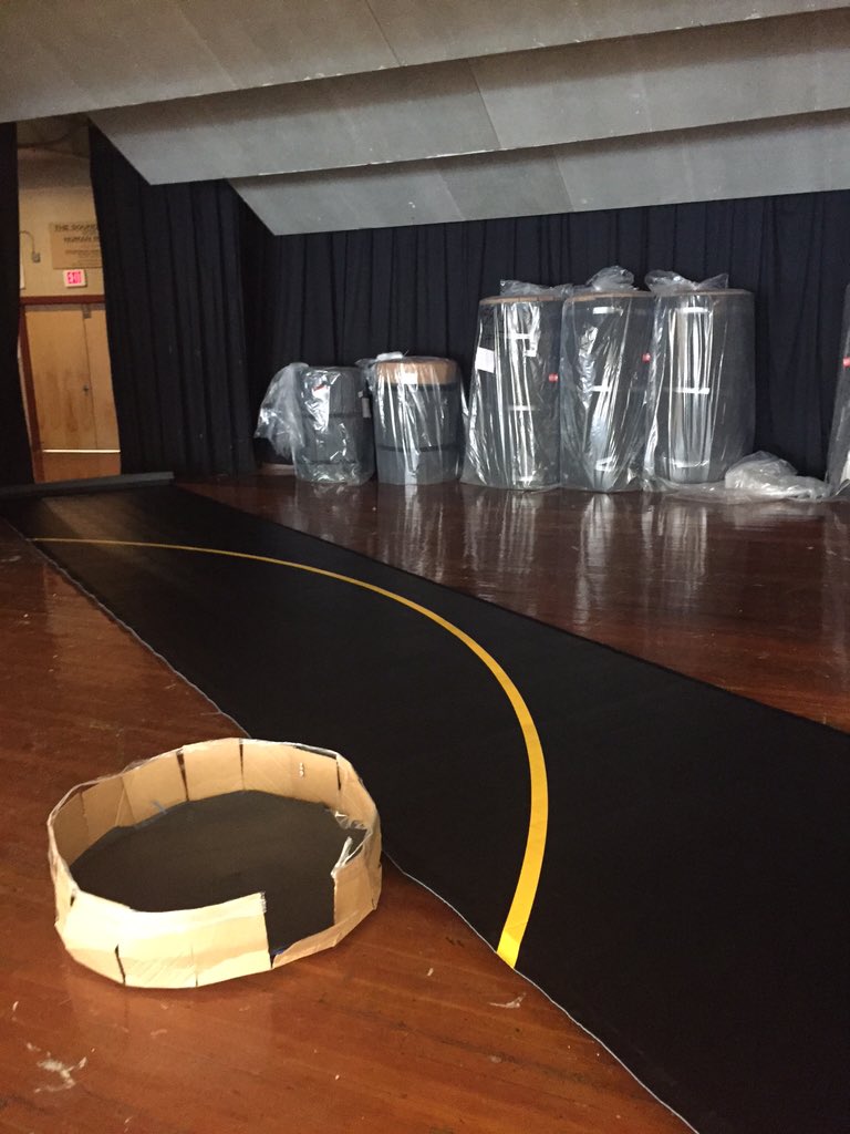 Coach_Dots's tweet photo. My new wrestling mats are in!!! @Dollamur #stillwrapped https://t.co/NUQ7uuy0vh