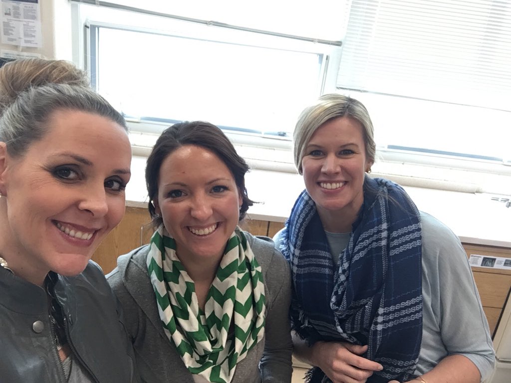SarahMarik's tweet photo. #FCSforever , #yorkshares16 @mrs_mcd823 @lfoss82 #Yhsfcs https://t.co/mXIiEBzYS7