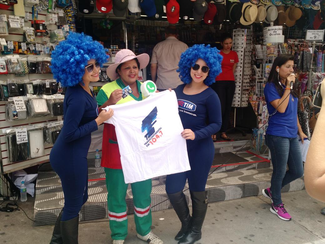 andrealeixo61's tweet photo. @IMPERIOMC_TBR Blitz cidade de Osasco PDV Banca Osasco, parceria com a rádio transcontinental SP em busca do Gross https://t.co/l6ErpRwPjz