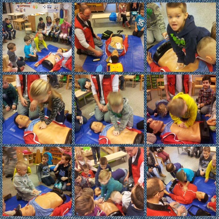 Vandaag mocht groep 1/2b ook reanimeren. Dat was nog echt zwaar om te doen. We hebben veel geleerd. #rode kruis.