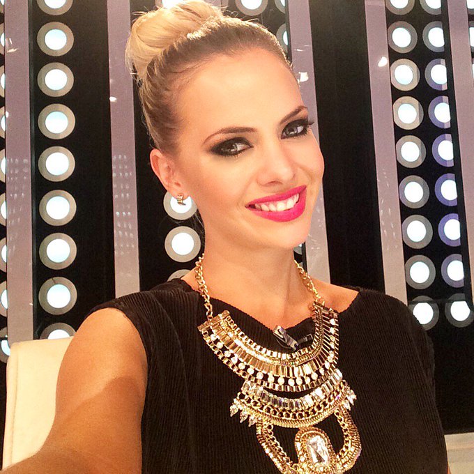 #selfie en @BenditaOk https://t.co/dA1Jvtb1B5