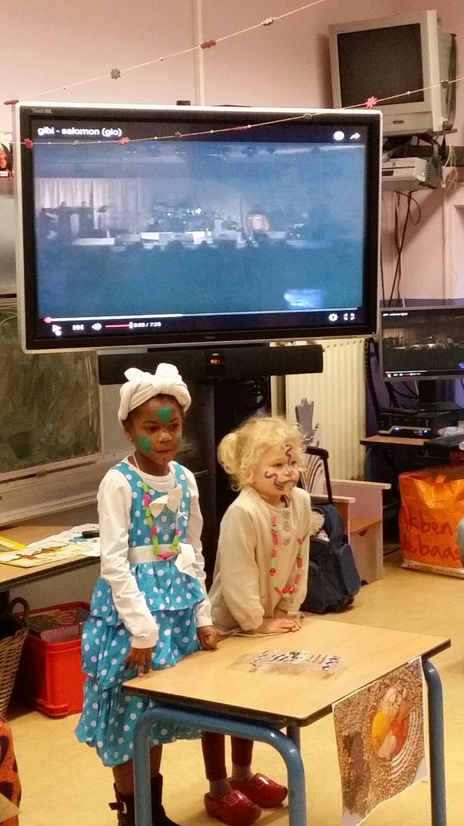 de_Zevensprong's tweet photo. Afsluiting van het project: mensen van overal was super! Wat een opkomst!#ouderbetrokkenheid https://t.co/p6zCX8R0Ao