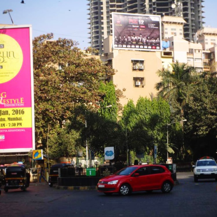 fccmmaindia's tweet photo. One amongst the many banners and hoardings of #FCC12 all around the Mumbai City https://t.co/AtVcKKxNru