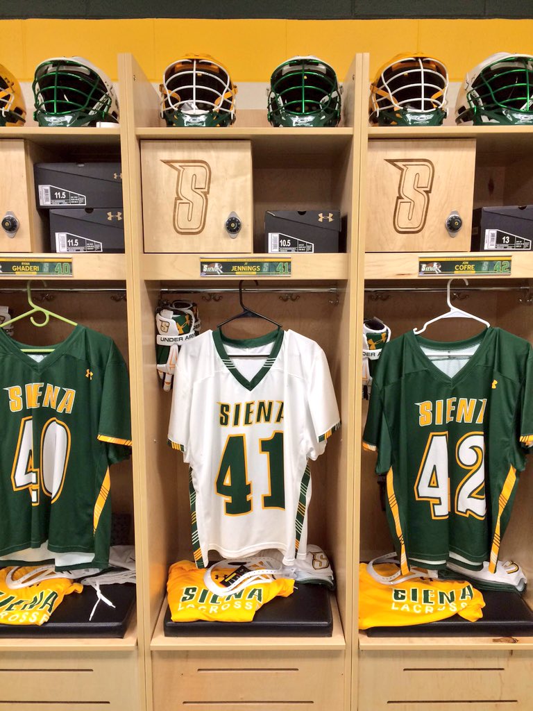 SienaSaints's tweet photo. Check out the new-look @SienaLacrosse locker room! HUGE THANK YOU to everyone who made the project possible! 👌🏻👏🔥 https://t.co/pZG0D73vWk