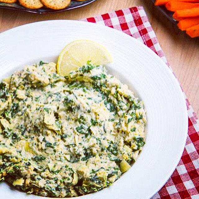 thedaileymethod's tweet image. A healthier (less cheesy) version of Spin Art Dip: Spinach Artichoke Hummus #suboutthesweets ow.ly/XwihC