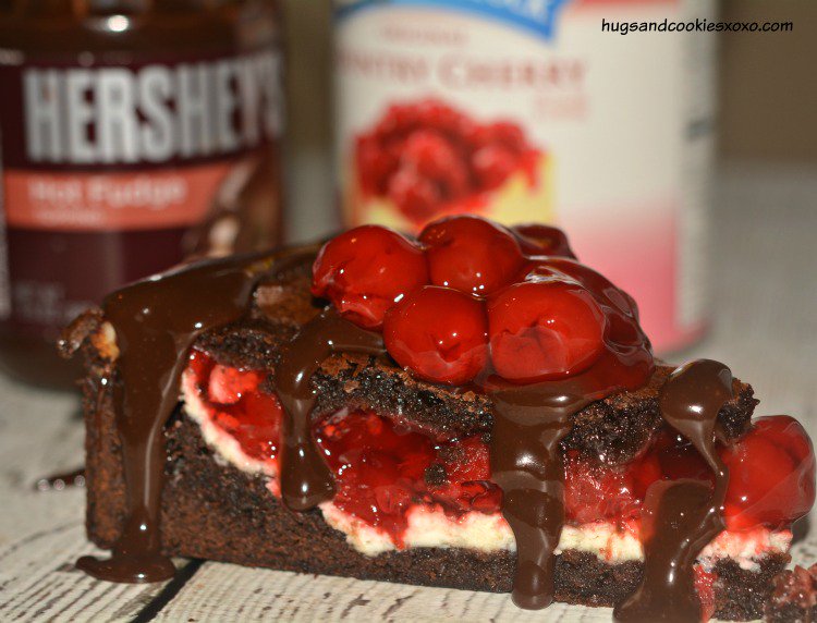 CookersChoice's tweet image. But this Chocolate Brownie Cherry Cheesecake....! 
Recipe: hugsandcookiesxoxo.com/2016/01/chocol…